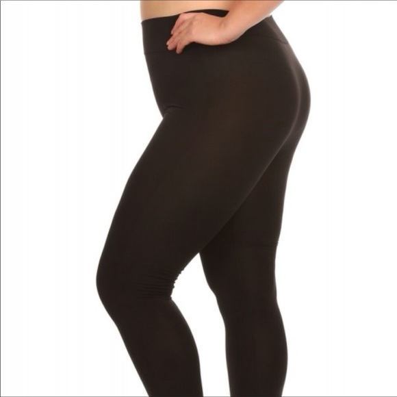 ❤️Plus size solid leggings❤️ - Picture 4 of 5